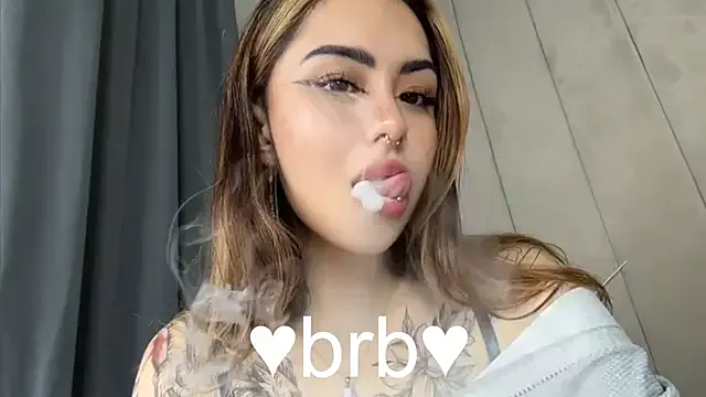 Freechat baby__kim on StripChat