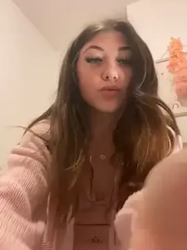 Freechat badlills201 on StripChat