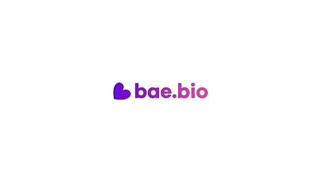 StripChat baedot is Freechat baedot — Reveal Lingerie