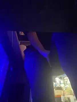 Naked Room beautydiamond 