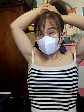 Bee_sweet from StripChat