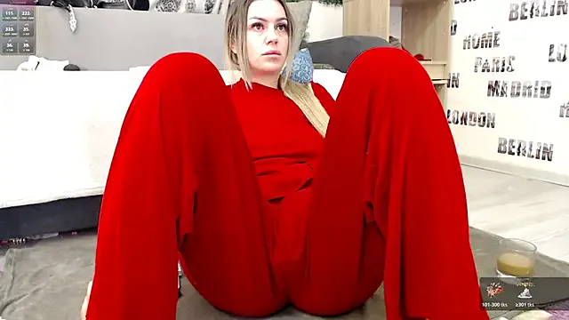 StripChat BEST_SQUIRT_XX is Freechat BEST_SQUIRT_XX — jacuzzi bath