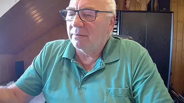 biggandybig from StripChat