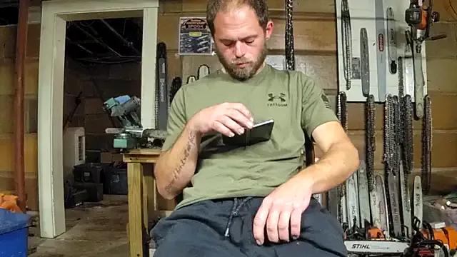 Freechat Bigoleslong98765 on StripChat