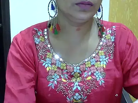 Bold_bhabhi on StripChat