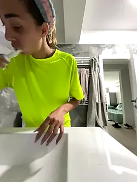 Private BonyBon29 on StripChat