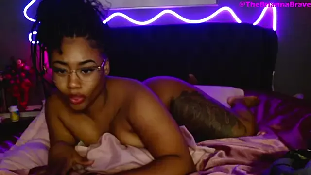 Freechat BriannaBrave on StripChat