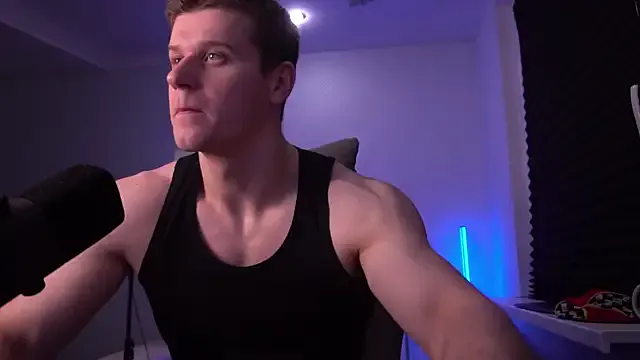 Bruno_Banani — Freechat on StripChat