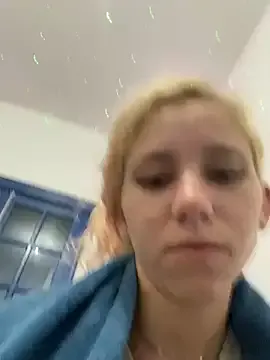 Freechat Bruxinha551 on StripChat