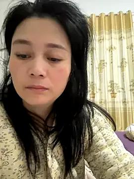 buusoom from StripChat is Freechat