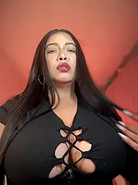 Group cami_ortiz__ on StripChat