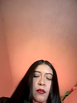 Group cami_ortiz__ on StripChat