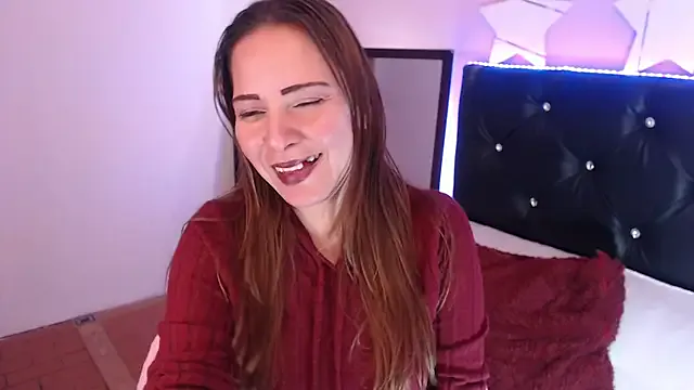 Freechat camila_delarosa on StripChat