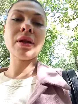 camilla_love from StripChat