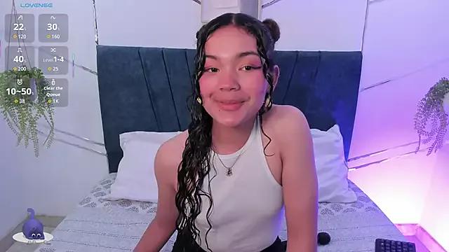 Camilla_Miller01 from StripChat is Freechat