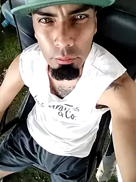 Freechat Chacal_Armyy on StripChat