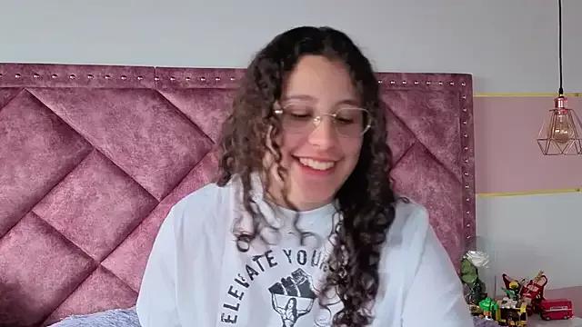 Naked Room Charlotte__Miller 