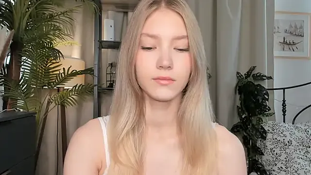 Freechat ChinBonnell on StripChat