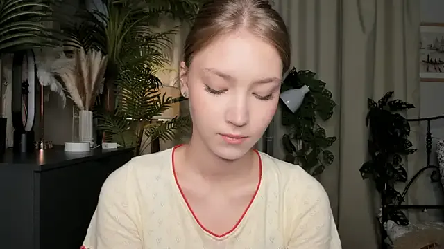 Freechat ChinBonnell on StripChat