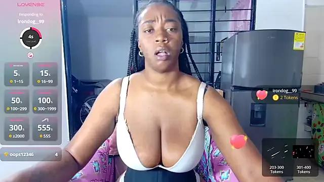 CiaraEbony from StripChat