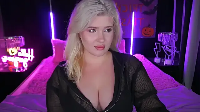 StripChat CocoSecretss is Freechat CocoSecretss — Domi birthday gift