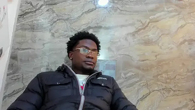 Freechat COMPTON_01 on StripChat