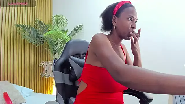 Freechat coral15_ on StripChat