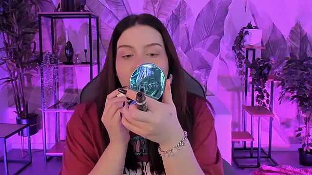 Freechat CoralineKeyns on StripChat