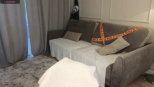 cutienaughtygirl — doggy