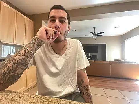 DaddyJoshBanks from StripChat