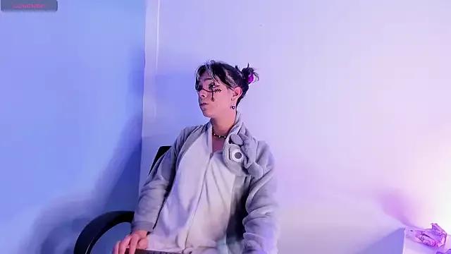 dandii_69 from StripChat