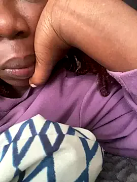 Freechat DarkBerry87 on StripChat