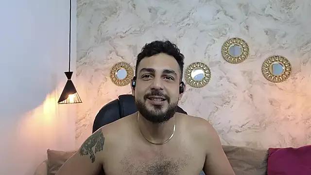 david_thomsom from StripChat is Freechat