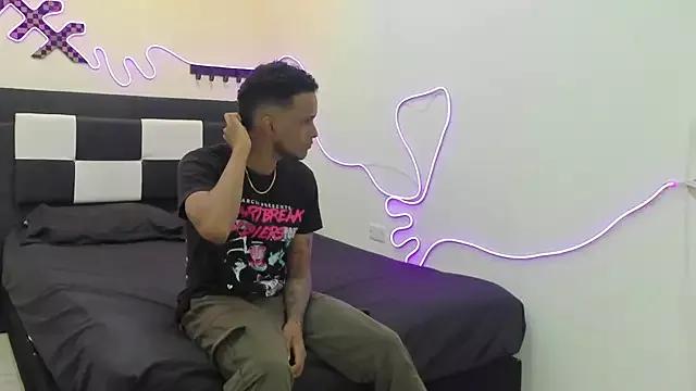 Naked Room Dinasty_Moon_ 