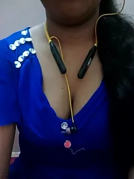 Freechat Disha_33 on StripChat