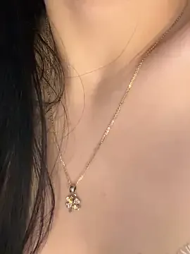 Donna11 — Make me happy