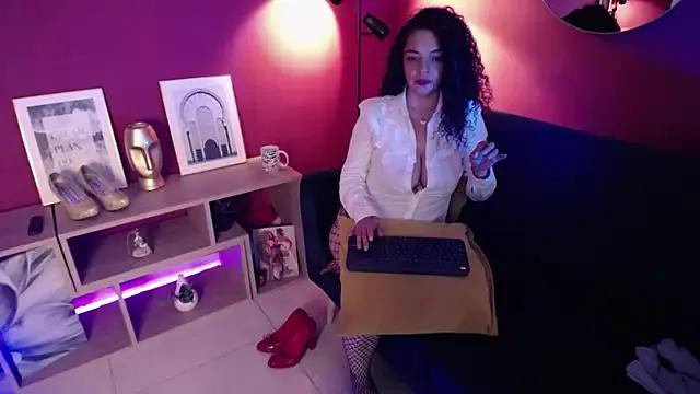 eleonor_x from StripChat