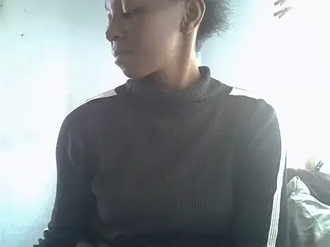 Freechat ElianeHot on StripChat