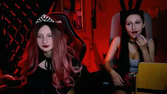 EllaHorton from StripChat is Freechat