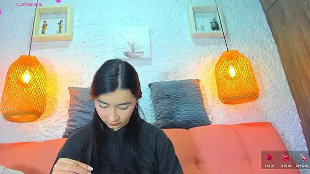 emiily_s from StripChat