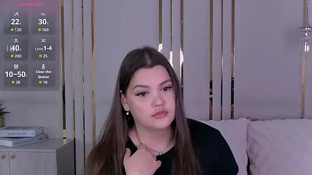 EmilyHyde from StripChat