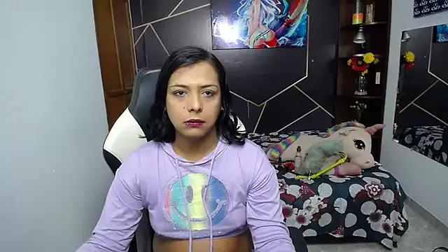 EmilyTsSweet from StripChat