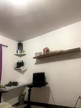emma_hot2006 from StripChat