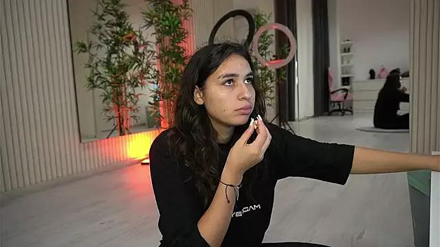 EmmaBlanco from StripChat