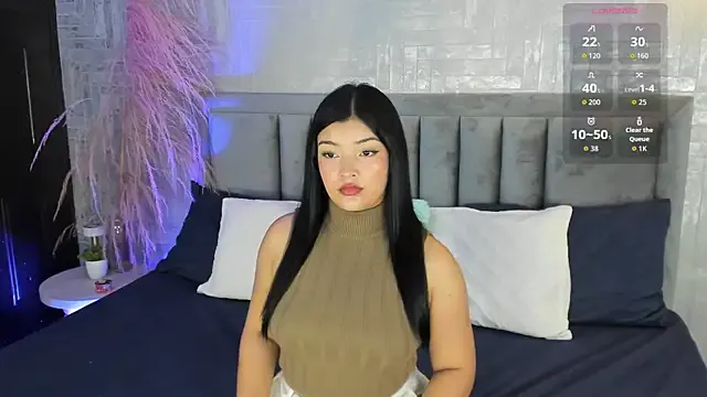 Freechat EmmaBlossom on StripChat