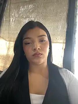 EmmaBlossom from StripChat
