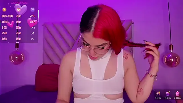 Freechat EmmaSwift_ on StripChat