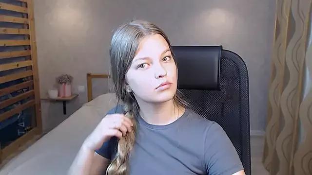 EmySway from StripChat