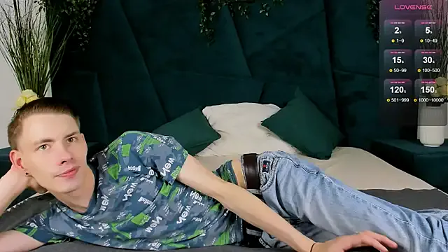 Freechat ERICK__DEEN on StripChat