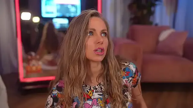 StripChat eva_fashionista is Freechat eva_fashionista — Show boobs